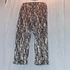 Apt. 9 Black and White Patterned Women's Trousers